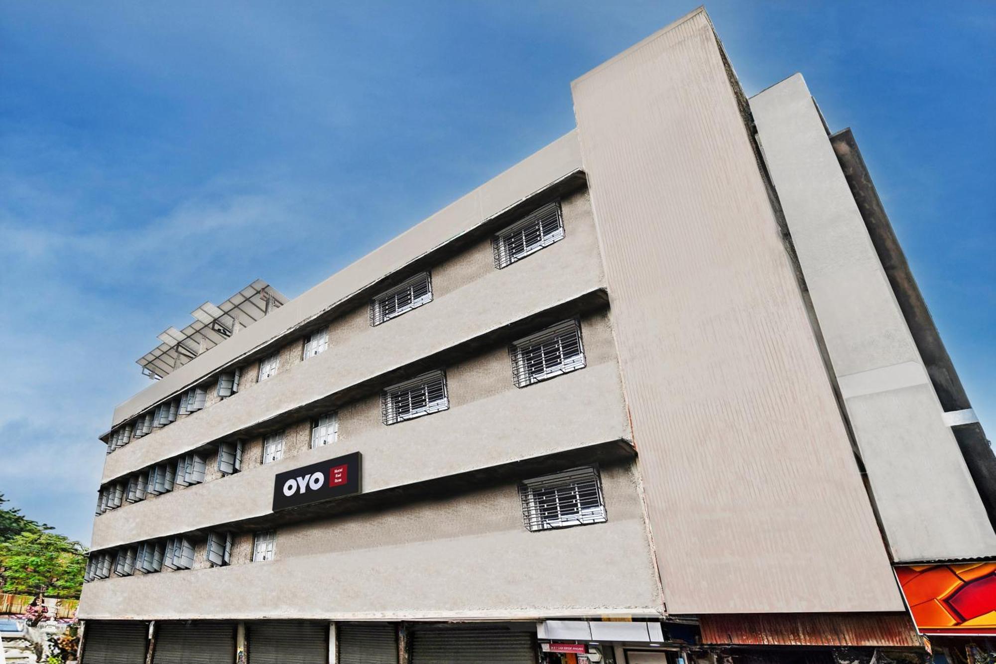 Hotel O Red Rose Near Noapara Metro Station Калькутта Экстерьер фото